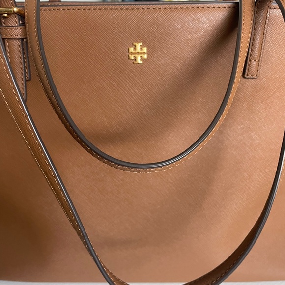 Tory Burch Tan Robinson Leather Tote with Gold Logo - Picture 2 of 8